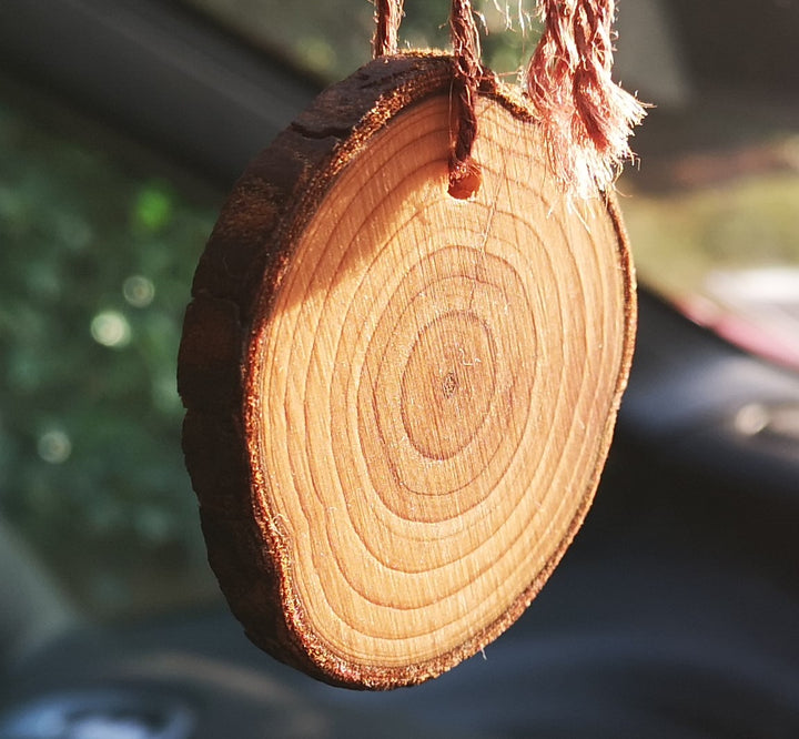 Fresh Linen Car Air Freshener – Clean & Breezy Scent